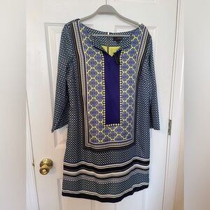 The Limited Moroccan Mosaic Geometric Split Neckline Satin Shift Dress Size M